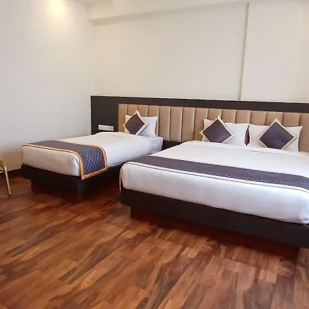 Pph Living Rajathagiri Palace Premium Rooms